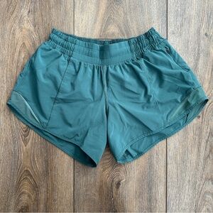lululemon hotty hot shorts size 4 tall